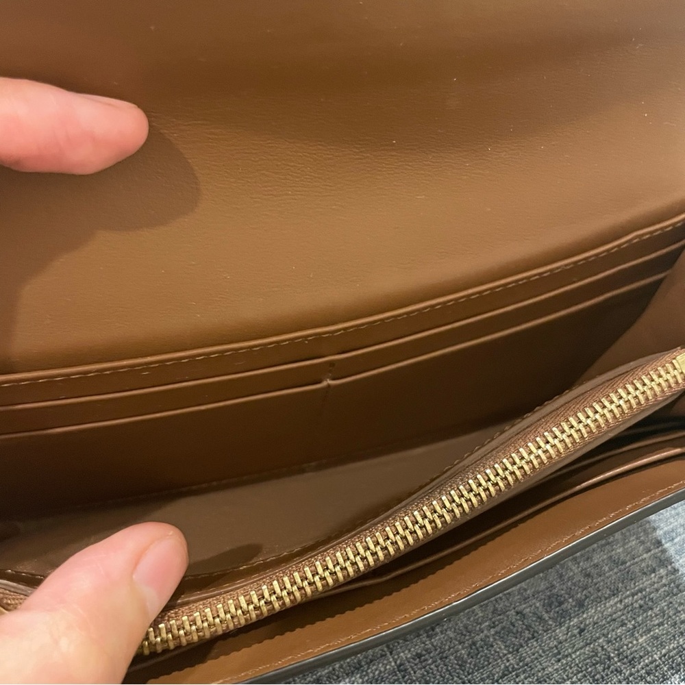 Burberry Wallet - Picture 4 of 12